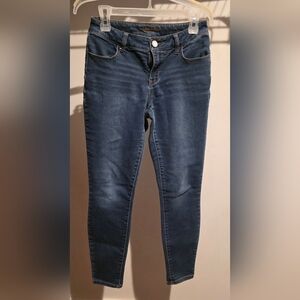 ​Maurices Mid-Rise Skinny Jeans – Medium Wash - 4/6